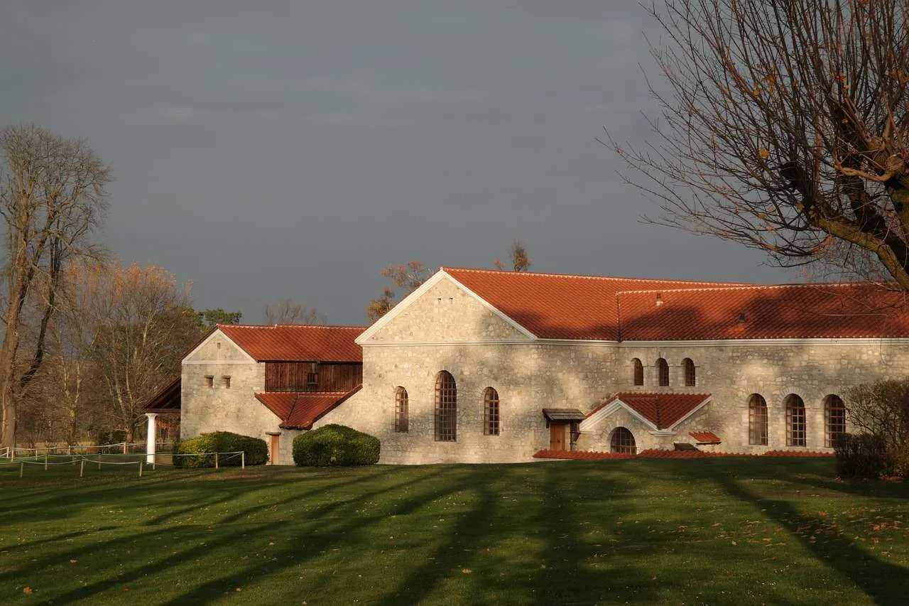 Corrugated Metal Roofing Guide: Pros, Costs, Tips