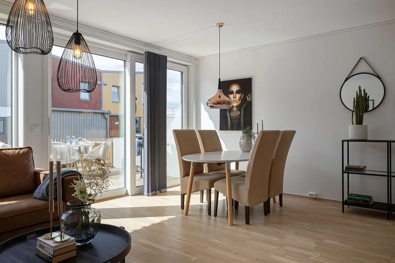 Home Window Tint Guide: Heat, Privacy, and Value